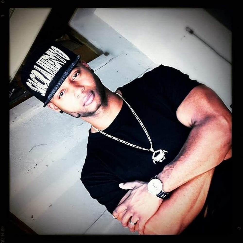 Meet your Posher, Don